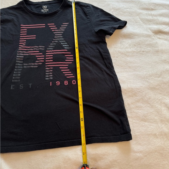 Men’s Tee Shirt - Picture 3 of 5